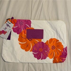 Aloha collection mid pouch